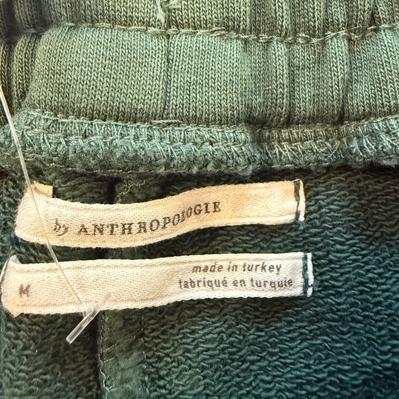 ☘️☘️ St Pats Sale Anthropologie Crop Top and Shorts Set Size Medium NWT - Picture 5 of 8